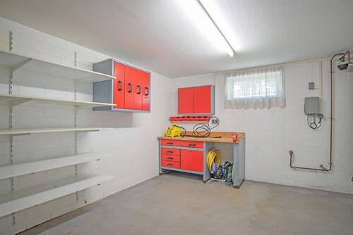 Keller mit Werkstatt - 