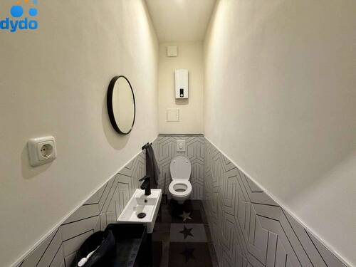 WC - 