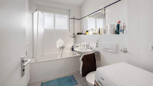 Badezimmer 1 - Etagenwohnung mit 56,60 m² in Ottobrunn zum Kaufen