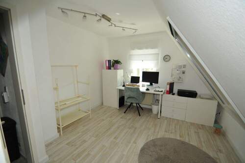 DSC_0229.JPG - Doppelhaushälfte mit 125,00 m&sup2; in Leutenbach zum Kaufen