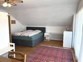 Dachegeschoss: Wohnen / Zimmer - 