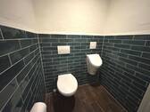 Untergeschoss: Duschbad WC mit Bidet und begehbarer Dusche - 