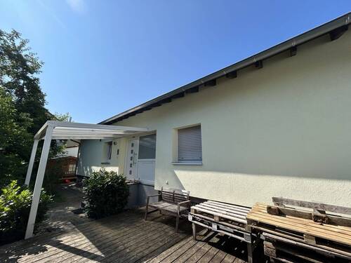 Eingangsbereich - Einfamilienhaus mit 198,00 m&sup2; in Wittnau zum Kaufen