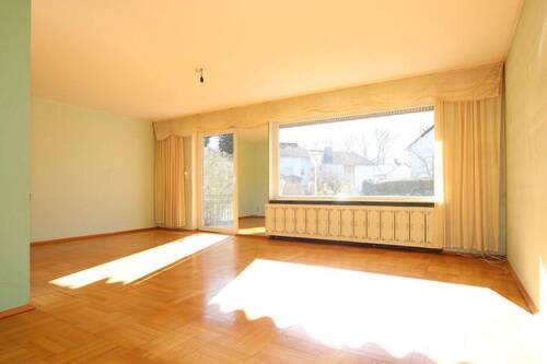 Wohnzimmer - 4 Zimmer Doppelhaushälfte in Kaiserslautern