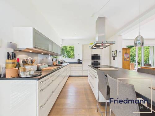 EG_Küche (2) - 6 Zimmer Einfamilienhaus zum Kaufen in Trier