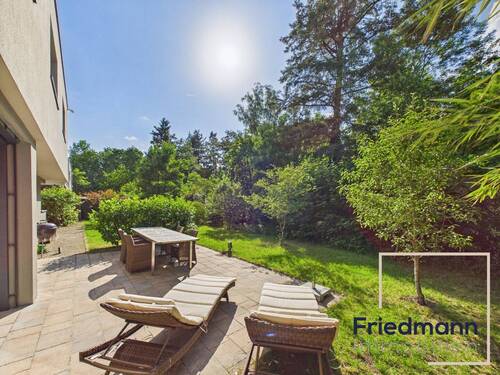 Terrasse mit Garten (1) - 6 Zimmer Einfamilienhaus in Trier