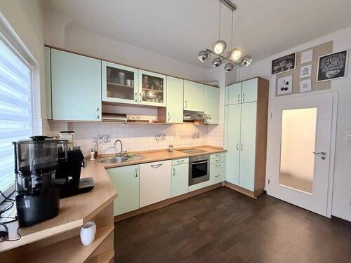 Küche - Etagenwohnung mit 112,00 m² in Esslingen am Neckar / Mettingen zum Kaufen