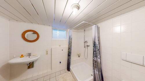 Badezimmer UG - 