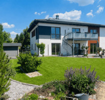Exklusiv wohnen & arbeiten: Garten, A+, Wärmepumpe & PV in Osterhofen