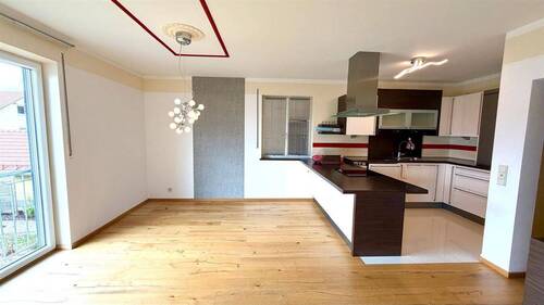 Esszimmer mit Küche - 