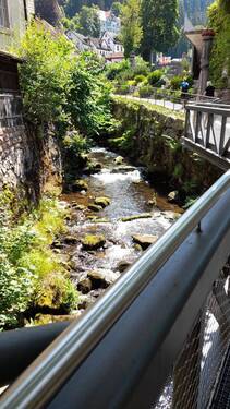 Bachlauf am Haus - 