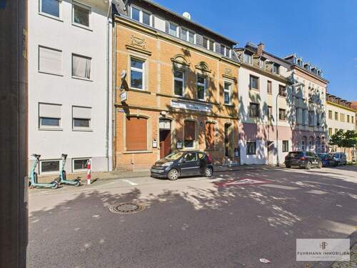 CAM02207G0-PR0084-STILL002 - Investitionsobjekt: Mehrfamilienhaus mit Gastronomie in Alt-Saarbrücken