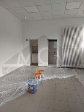 WC/ Teeküche - Gewerbeobjekt (Büro, Produktion, Verkauf) in Frankfurt am Main zur Miete