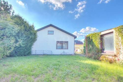 Außenansicht - Einfamilienhaus mit 134,00 m&sup2; in Oedheim zum Kaufen