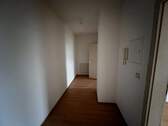 Flur - 2 Zimmer Etagenwohnung zur Miete in Hartmannsdorf