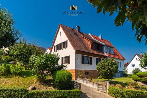 Hausansicht - Doppelhaushälfte mit Traumgrundstück und Ausbaureserve - jetzt selbst gestalten