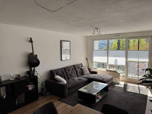 Wohnzimmer - 3 Zimmer Etagenwohnung in Saarbrücken