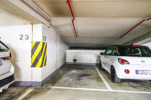 Tiefgaragenplatz - 