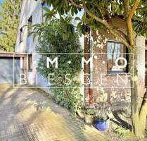 Der Sommer kann kommen. Familienhaus mit Garten, Garage und Kellerbar in Rhein-Nähe - Duisburg Hochemmerich