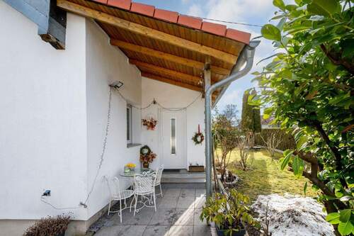 Der_Eingangsbereich - 4 Zimmer Einfamilienhaus zum Kaufen in München