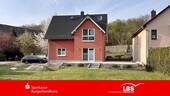 Gartenseite - Wohnglück mit sonnigem Garten! - 295.000,00&nbsp;EUR Kaufpreis, ca.&nbsp; 112,00&nbsp;m&sup2;&nbsp;Wohnfl&auml;che