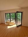 Wohnzimmer Ansicht 1 - 2 Zimmer Etagenwohnung zur Miete in Karben