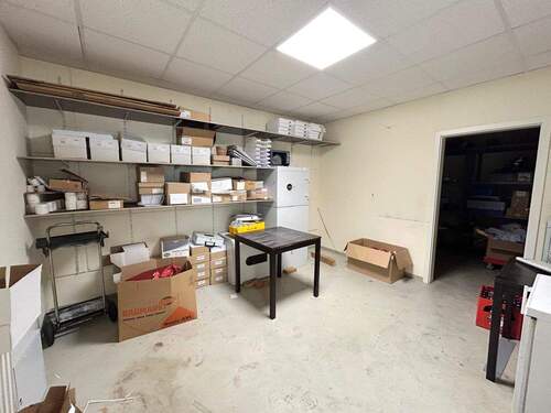 Abstellraum/ Büro 3 - 