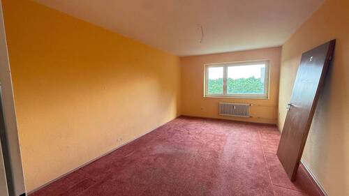 Schlafzimmer 1 - 3 Zimmer Etagenwohnung zur Miete in Kassel