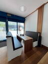 Besprechung - 
