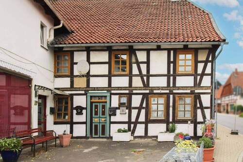 Eingangsbereich - 7 Zimmer Einfamilienhaus in Ilsede