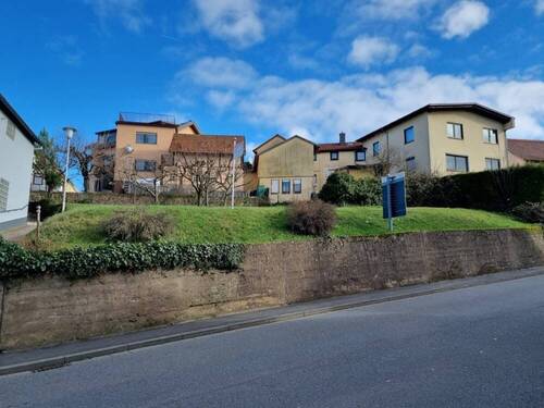 Bild 2 - Grundstück zum Kaufen in Bad König