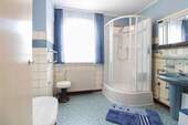 Badezimmer mit Dusche OG - 