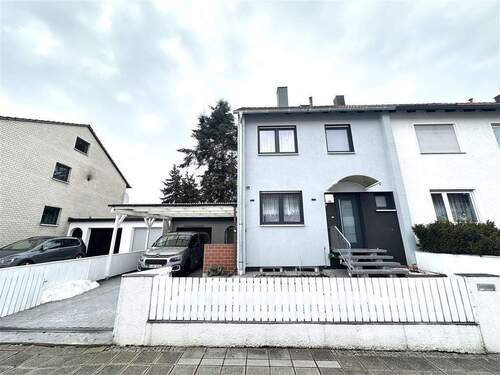 Ansicht - 5 Zimmer Reihenendhaus in Nürnberg