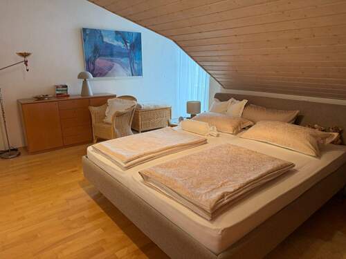 gr. Schlafzimmer Ansicht II - 