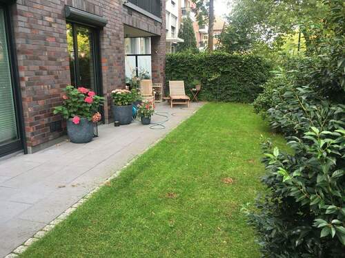 Garten mit Terrasse - Courtagefreie, moderne 3 Zi. Erdgeschosswohnung mit 90m² und großer TerrasseGarten + TG Stellplatz!