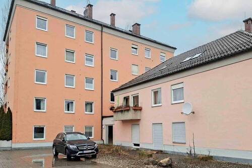 Barierefreier Zugang im Hinterhof - 