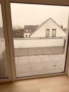 Terrasse - 4 Zimmer Terrassenwohnung in Kaarst