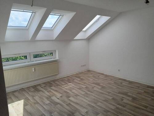 Wohnzimmer - 2 Zimmer Etagenwohnung zur Miete in Naumburg (Saale)