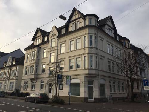 Aussenansicht - Renovierte 3-Zimmerwohnung in Bielefeld
