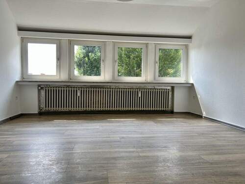 Bild3 - 4 Zimmer Etagenwohnung in Bad Salzuflen-Innenstadt