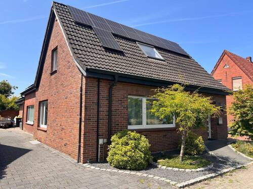 Vordere Ansicht - 8 Zimmer Einfamilienhaus zum Kaufen in Nordhorn