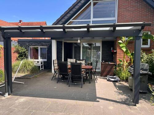 Überdachte Terrasse - 