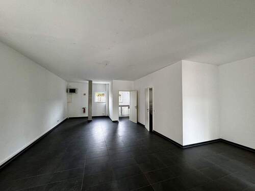 Bürofläche - 3 Zimmer Gewerbeobjekt (Büro, Produktion, Verkauf) in Buchholz