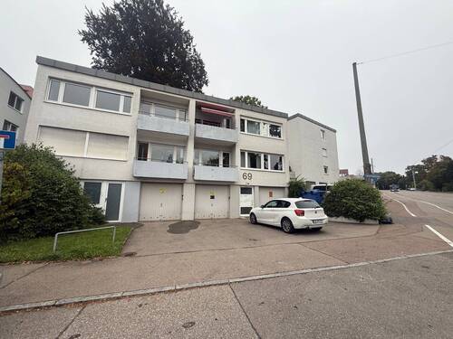 Hausansicht - 2 Zimmer Etagenwohnung zum Kaufen in Ulm