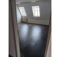 Büroräume in guter Atmosphäre - 650,00&nbsp;EUR Kaltmiete, ca.&nbsp; 94,10&nbsp;m&sup2;&nbsp;Wohnfl&auml;che in Gotha (PLZ: 99867)