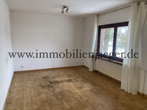 DG links - Wohnzimmer - 