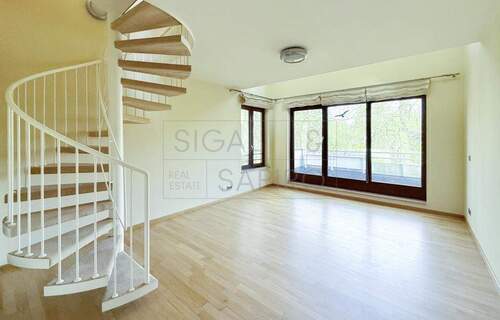 Wohnzimmer - 3 Zimmer Terrassenwohnung zum Kaufen in Berlin