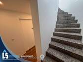 Treppe ins OG - 