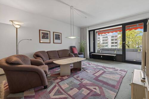 Wohnzimmer - 3 Zimmer Etagenwohnung zum Kaufen in Karlsruhe / Rüppurr