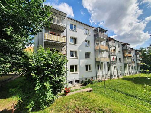 Hofansicht - 3 Zimmer Etagenwohnung zur Miete in Zeitz